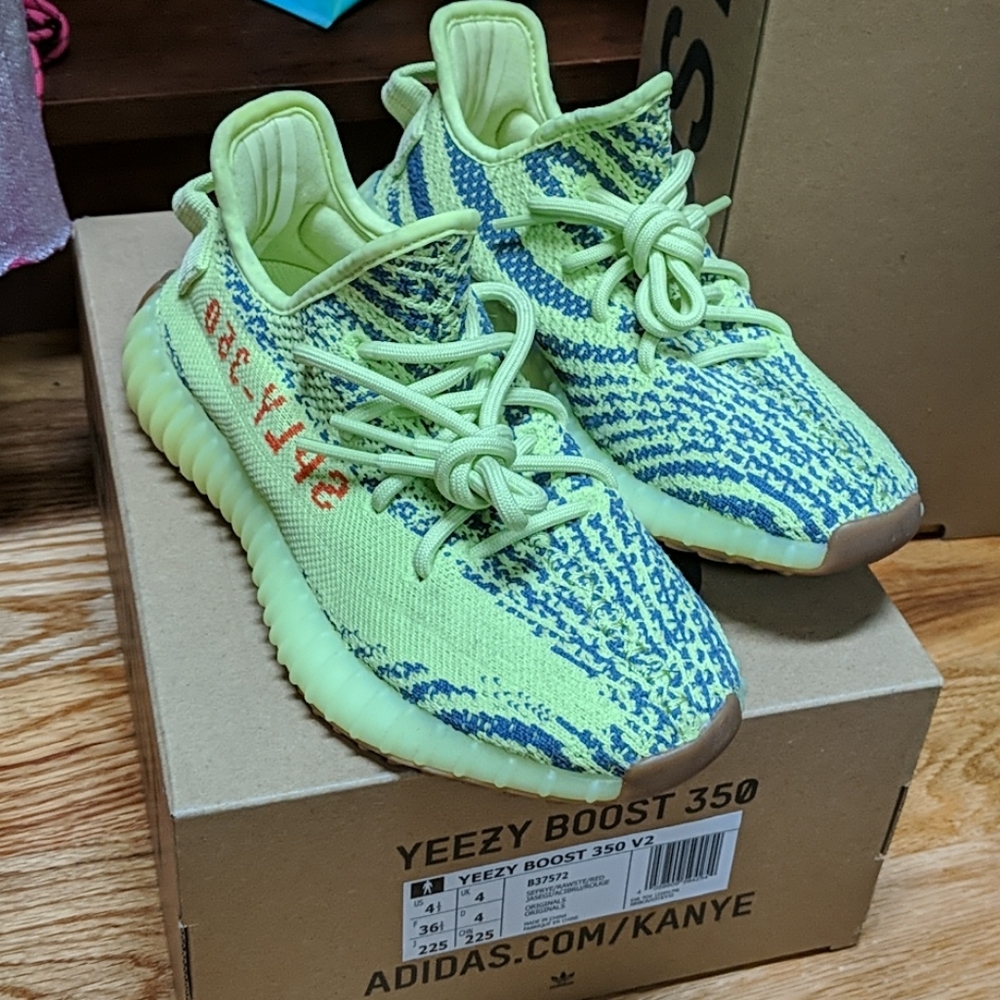 Frozen yeezy